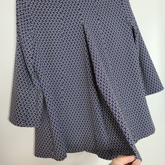 Estelle & Finn Shaped Diamond Print Blue White Open Front Blazer Size 6 - Picture 9 of 9